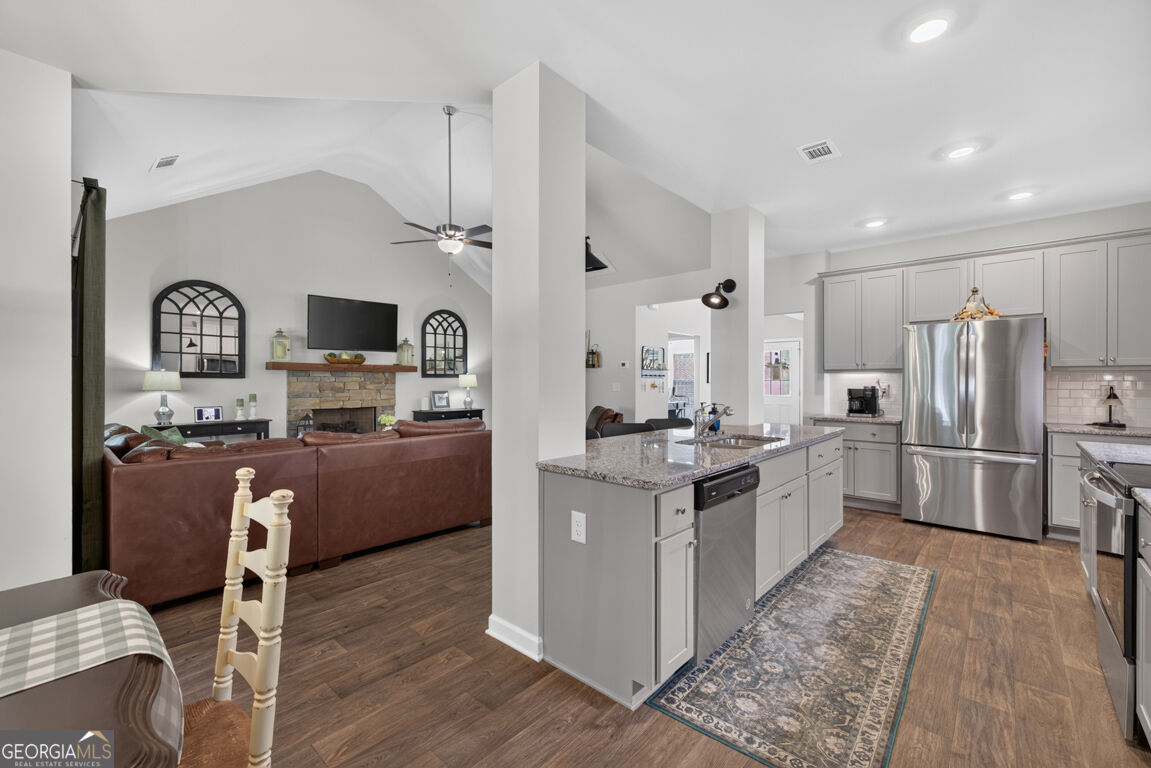 171 Masters Way Property Photo 12
