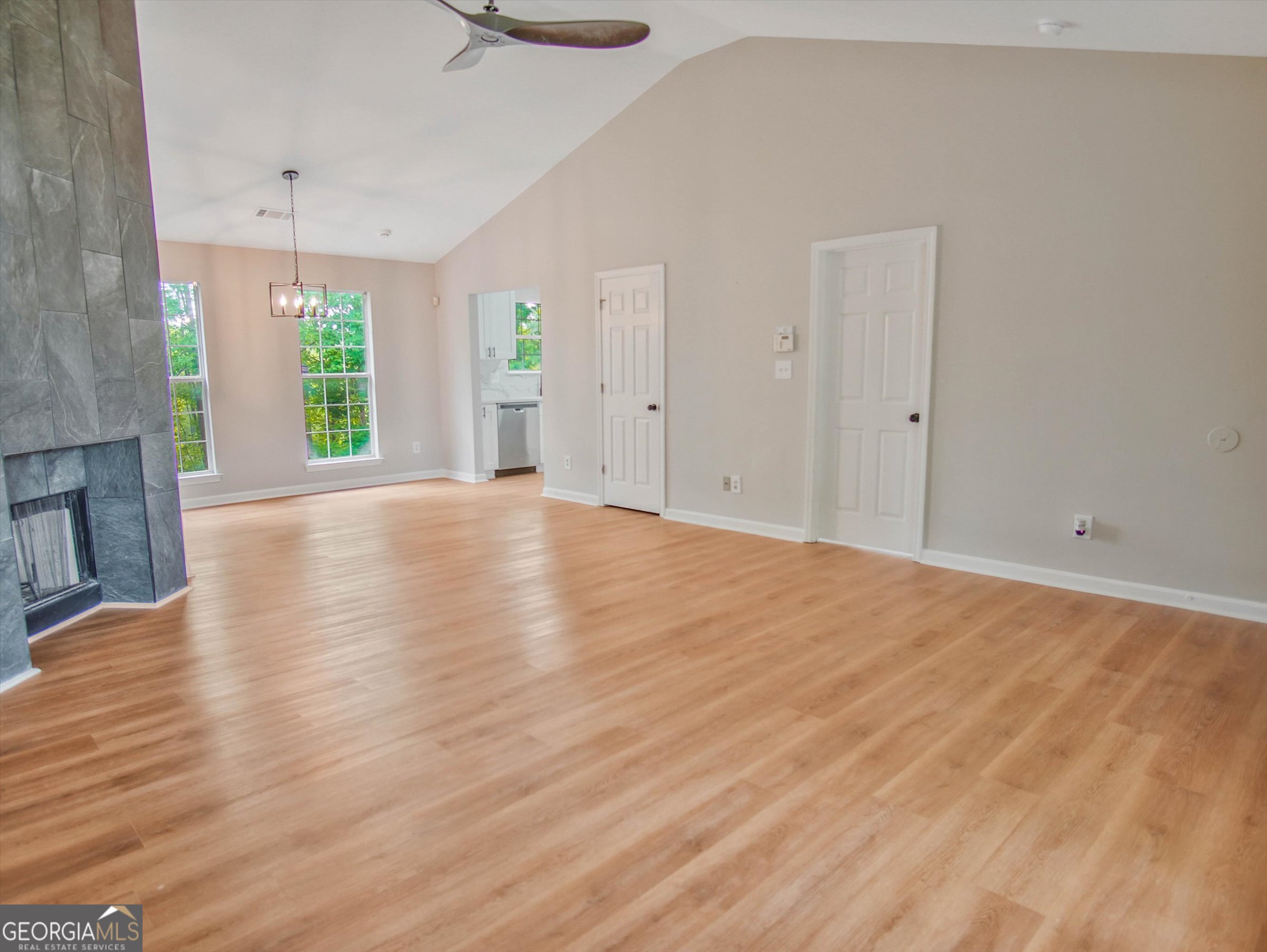 5603 Eagles Feather Lane Property Photo 4