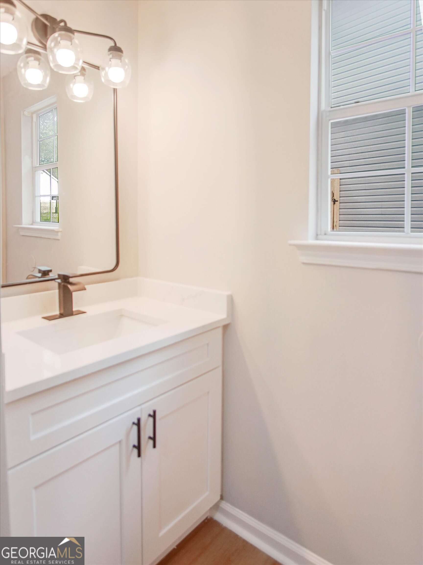 5603 Eagles Feather Lane Property Photo 14