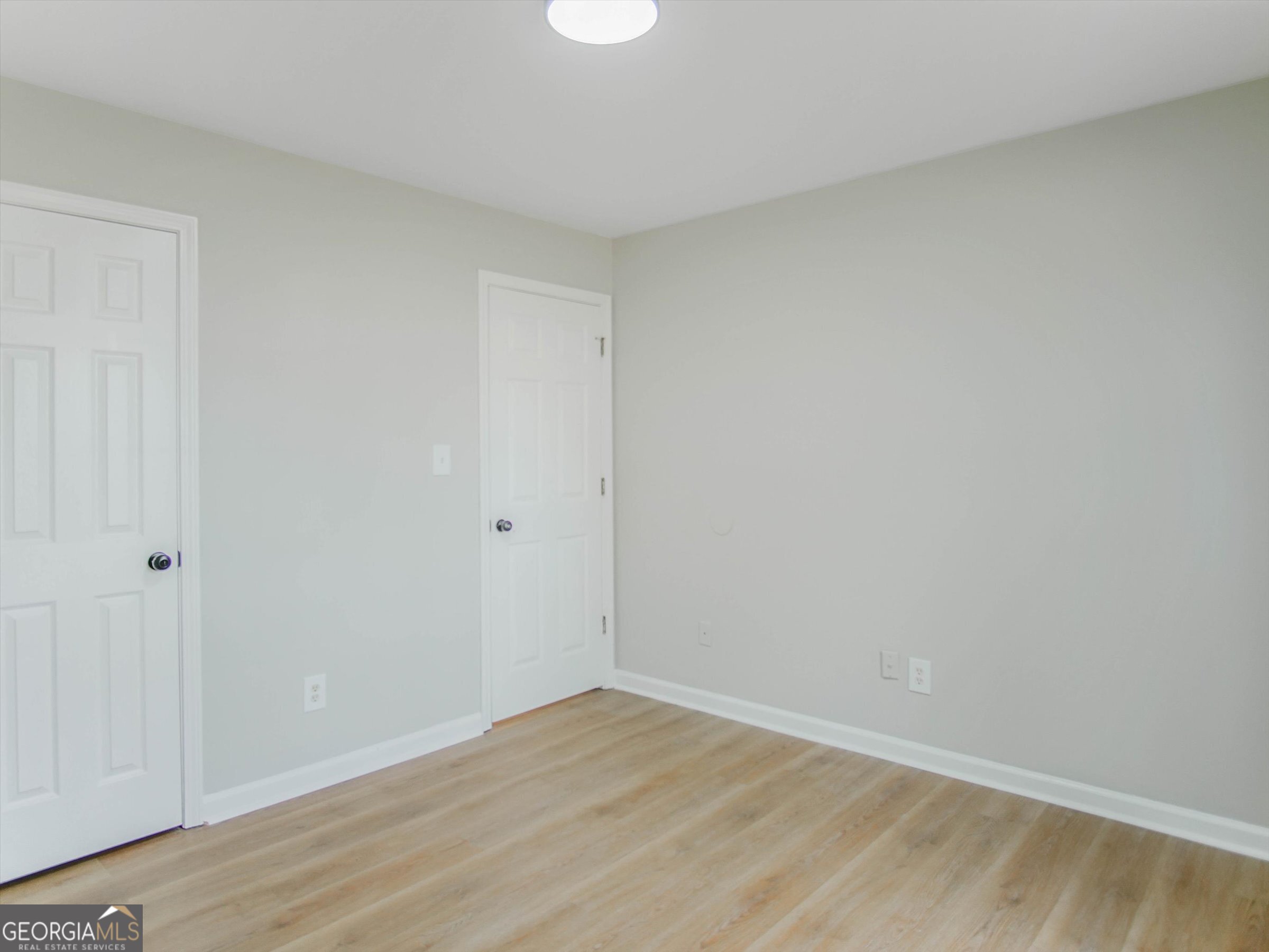 5603 Eagles Feather Lane Property Photo 16
