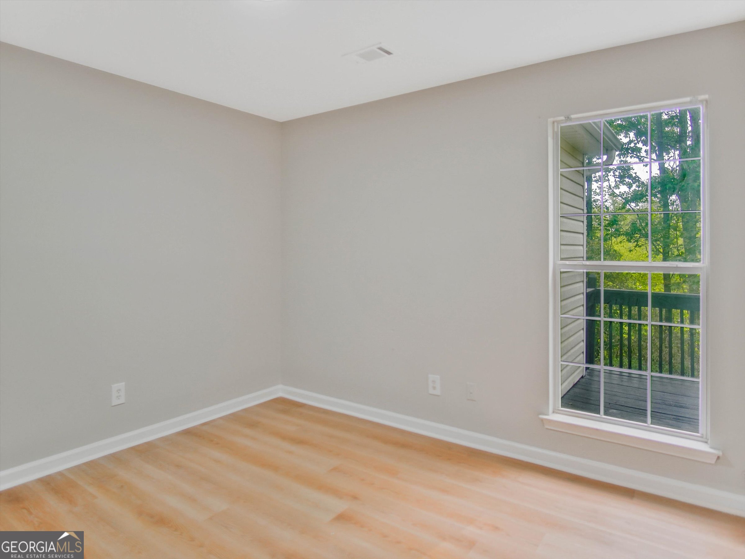 5603 Eagles Feather Lane Property Photo 17