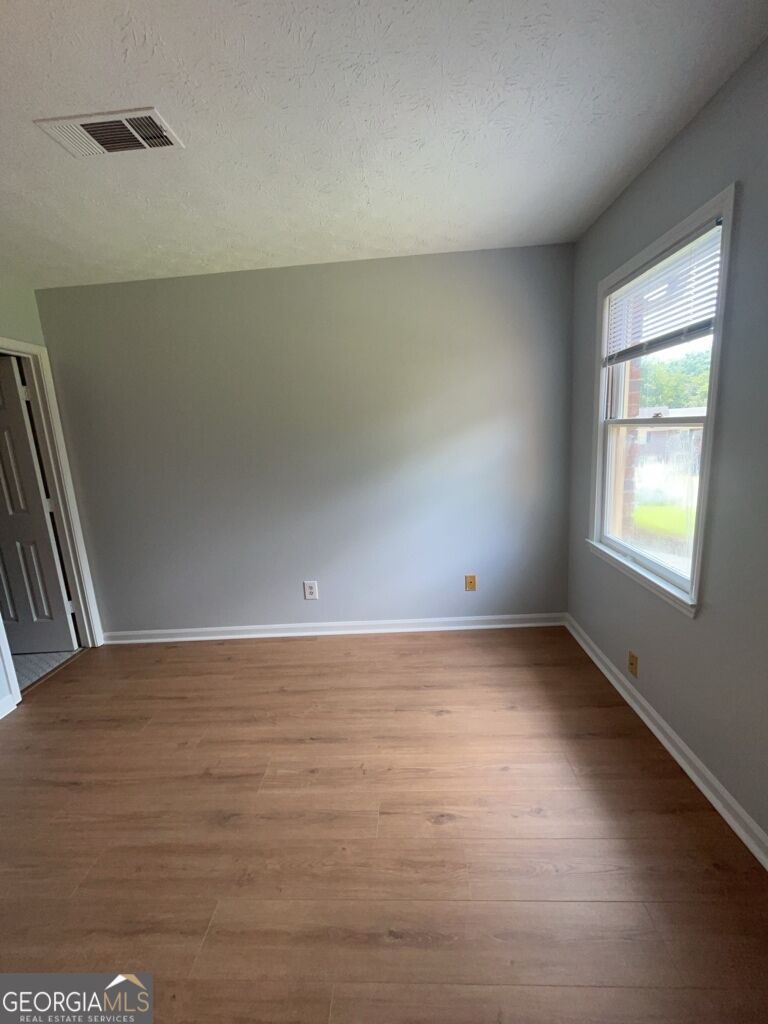 169 Walter Way Property Photo 15