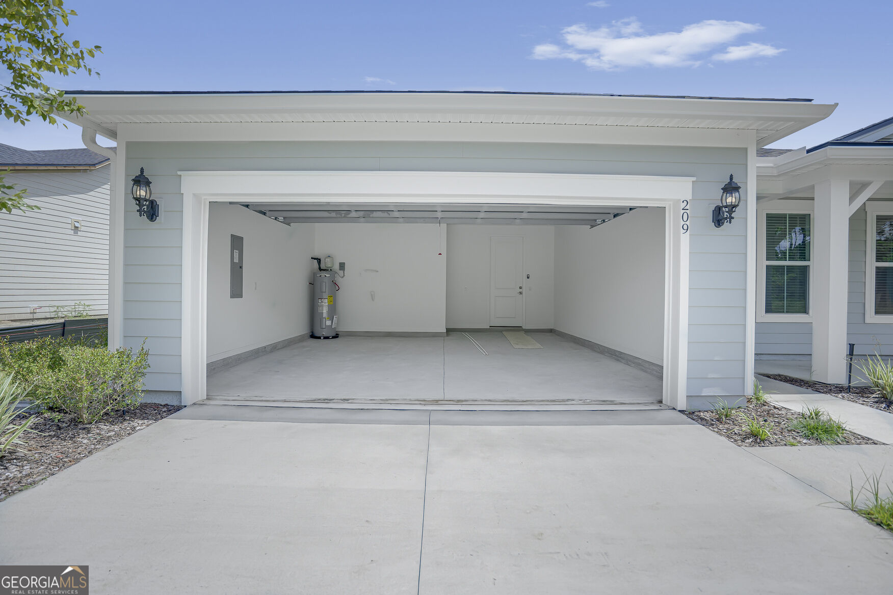 209 Madeline Taylor Place Property Photo 27
