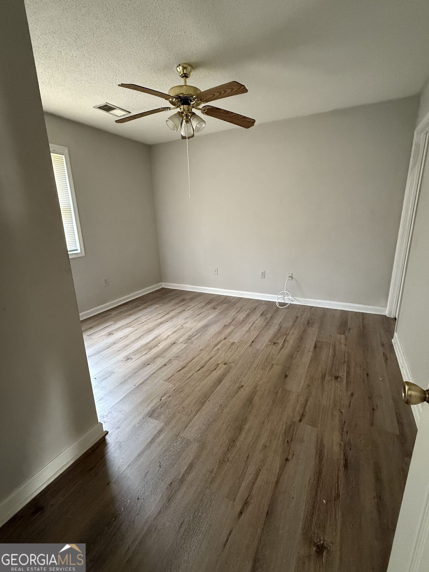1820 North Ridge Drive Ne Unit A Property Photo 11