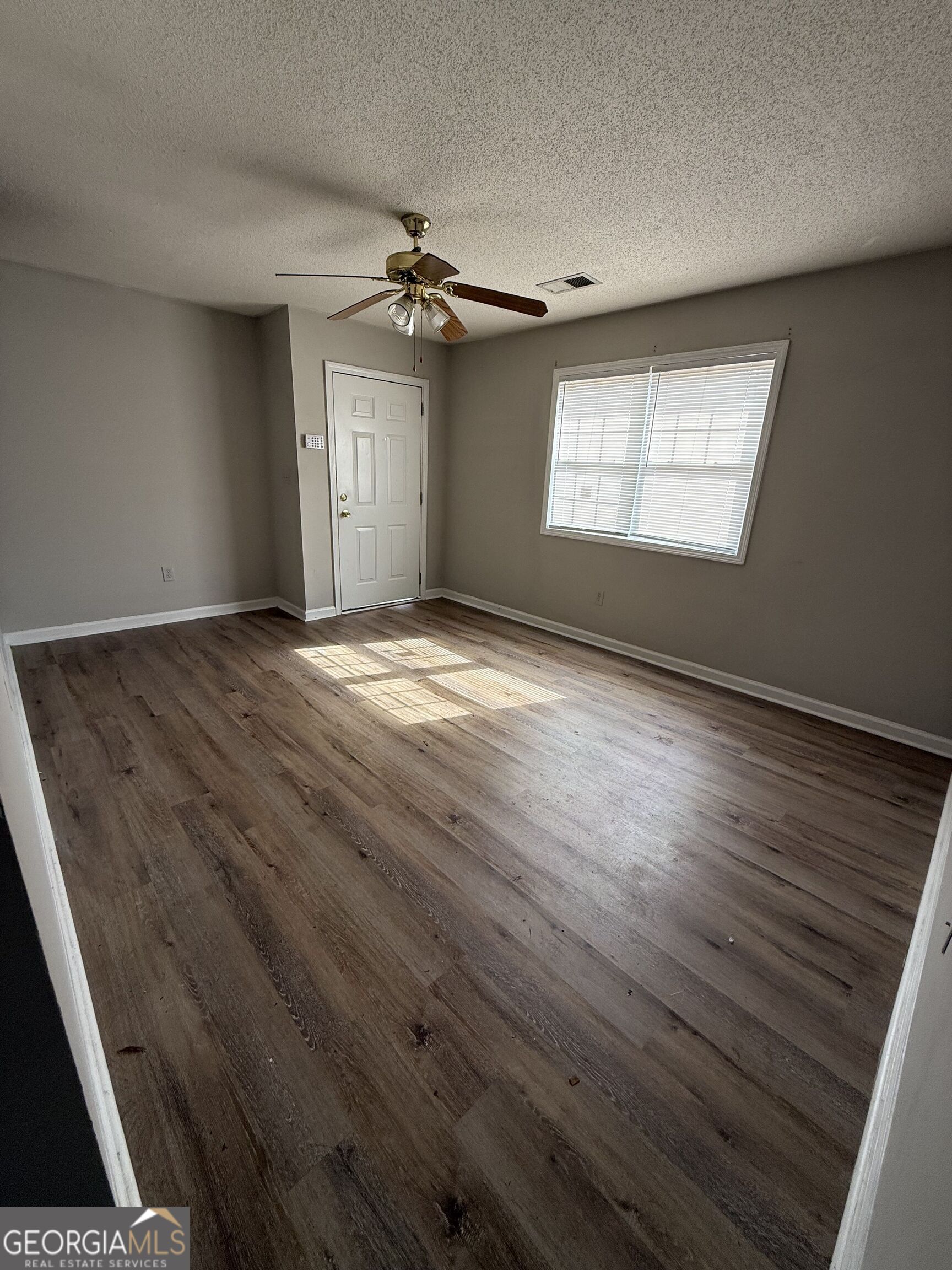1820 North Ridge Drive Ne Unit A Property Photo 12