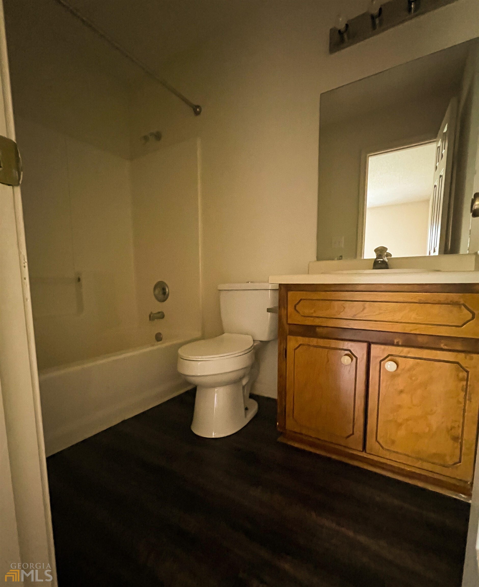 1820 North Ridge Drive Ne Unit A Property Photo 13
