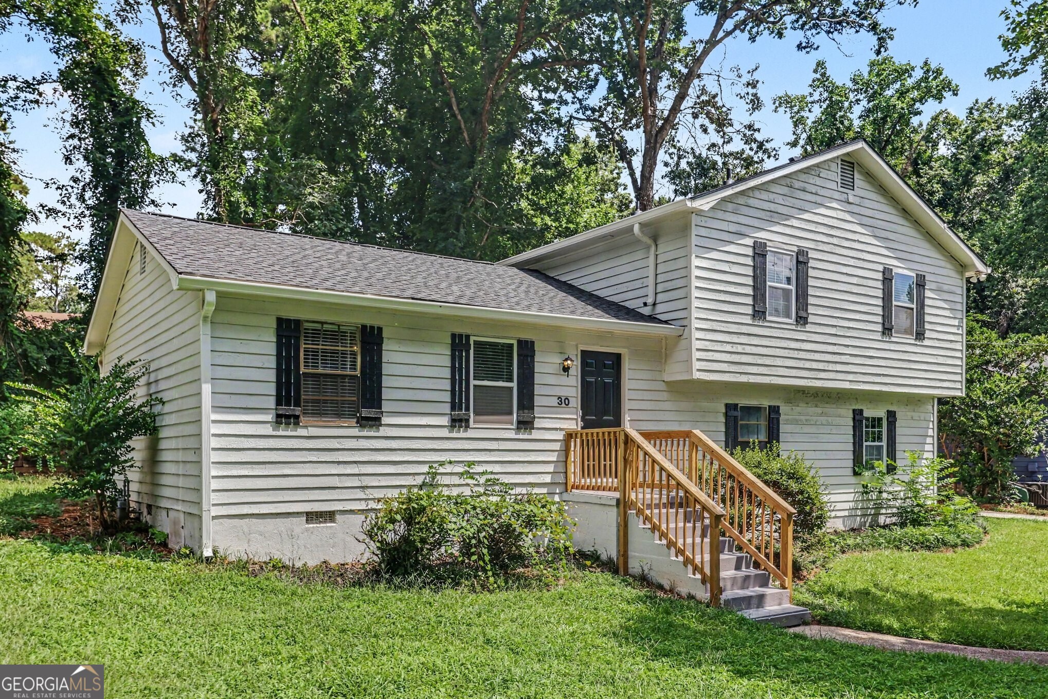 30 Landmark Court SW