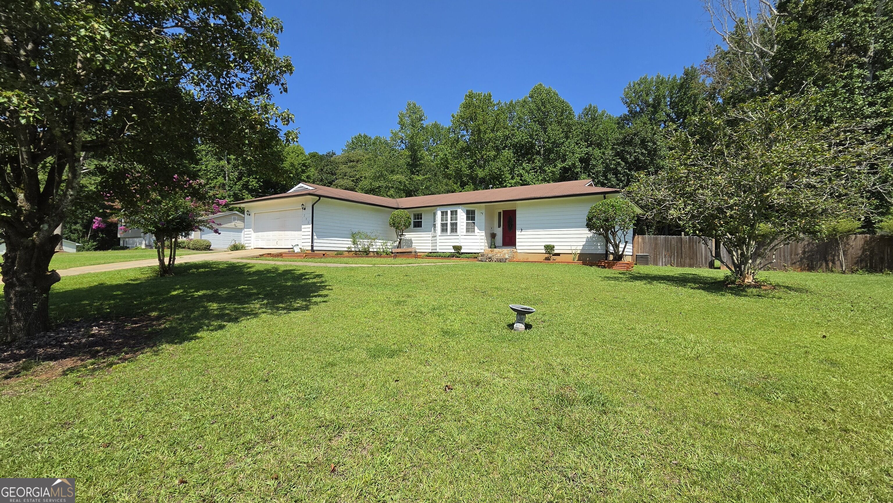 285 Nectarine Drive Property Photo 3