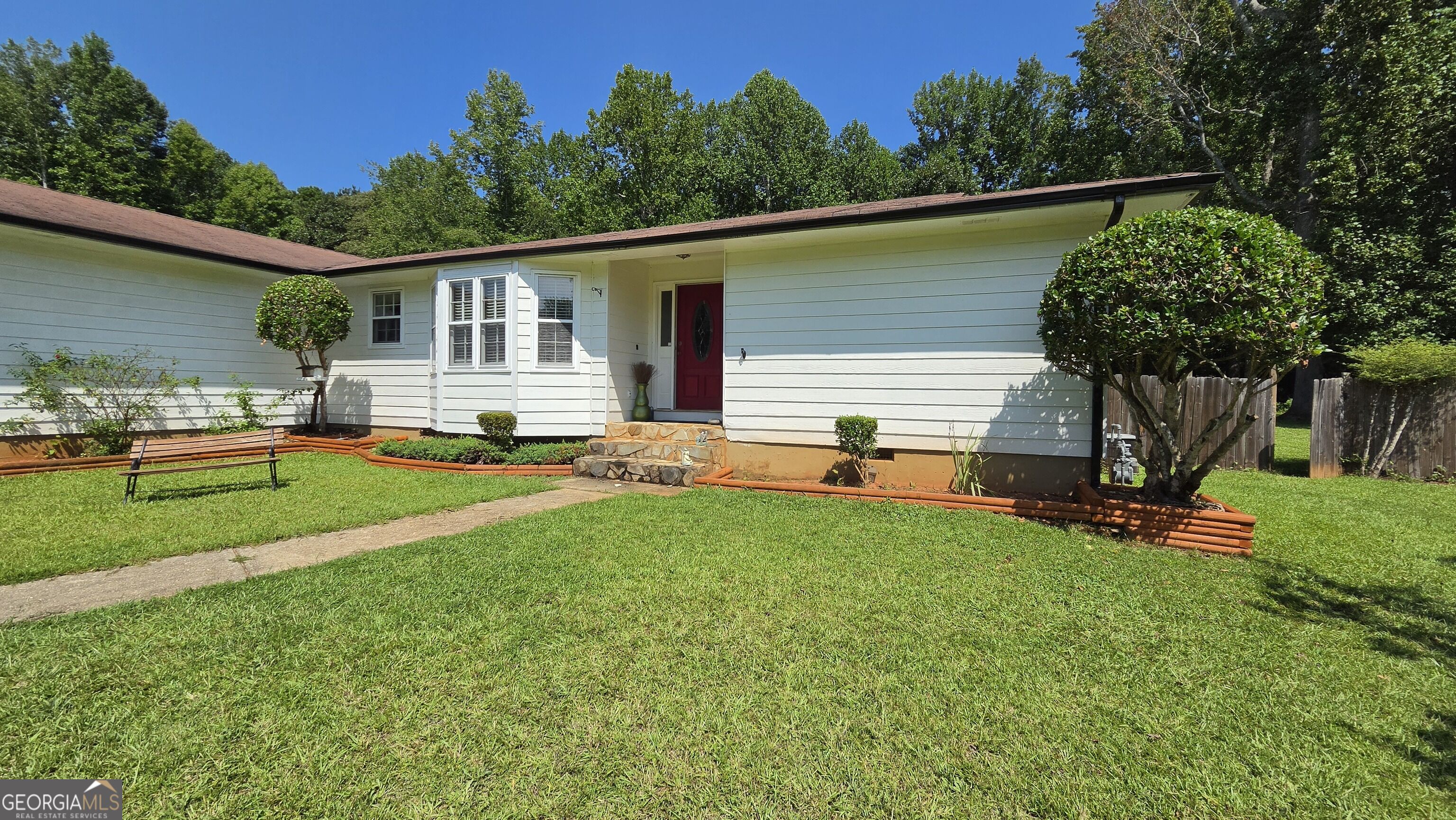 285 Nectarine Drive Property Photo 4