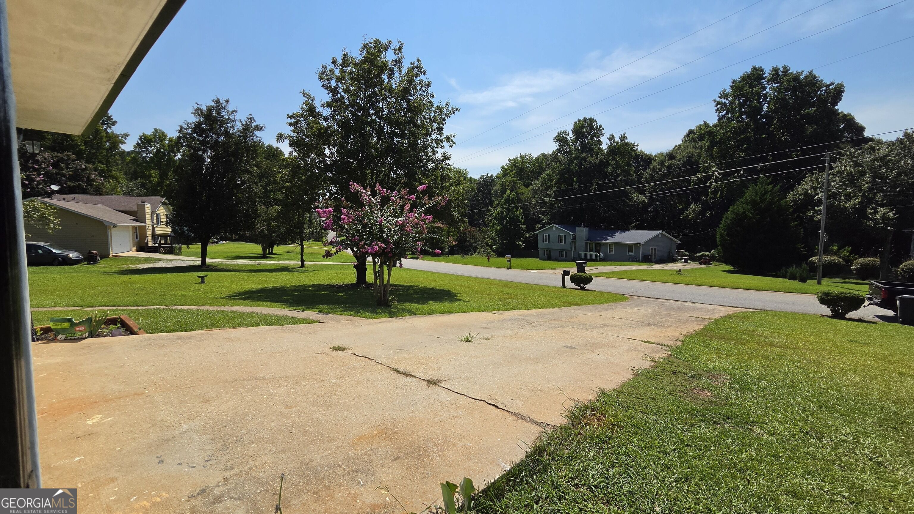 285 Nectarine Drive Property Photo 8