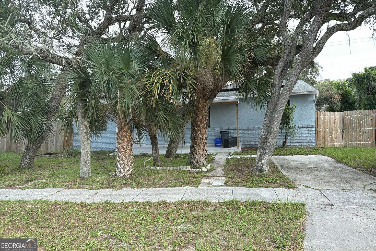 1 Byron Ellinor Drive