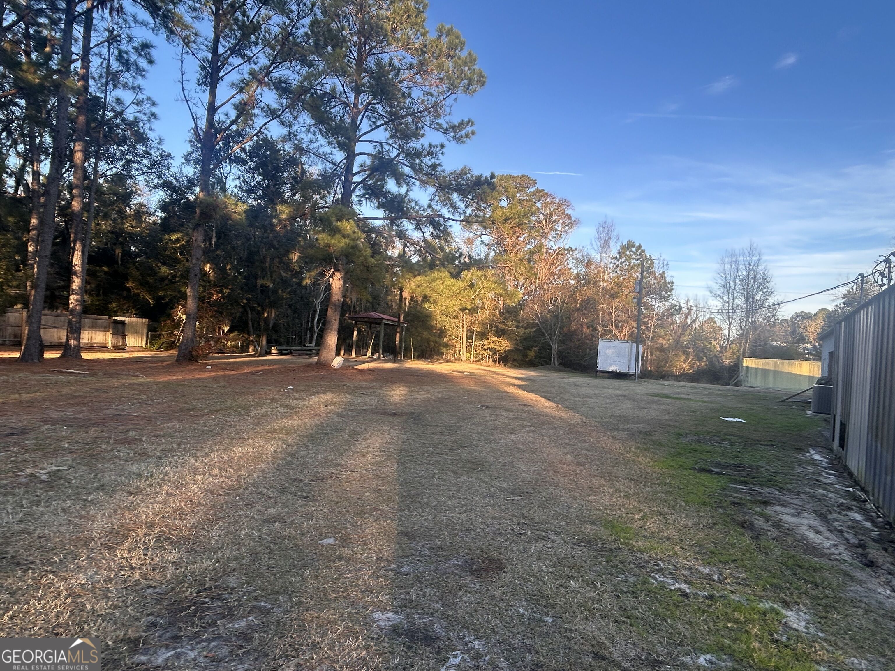 6523 Harrietts Bluff Road Property Photo 3