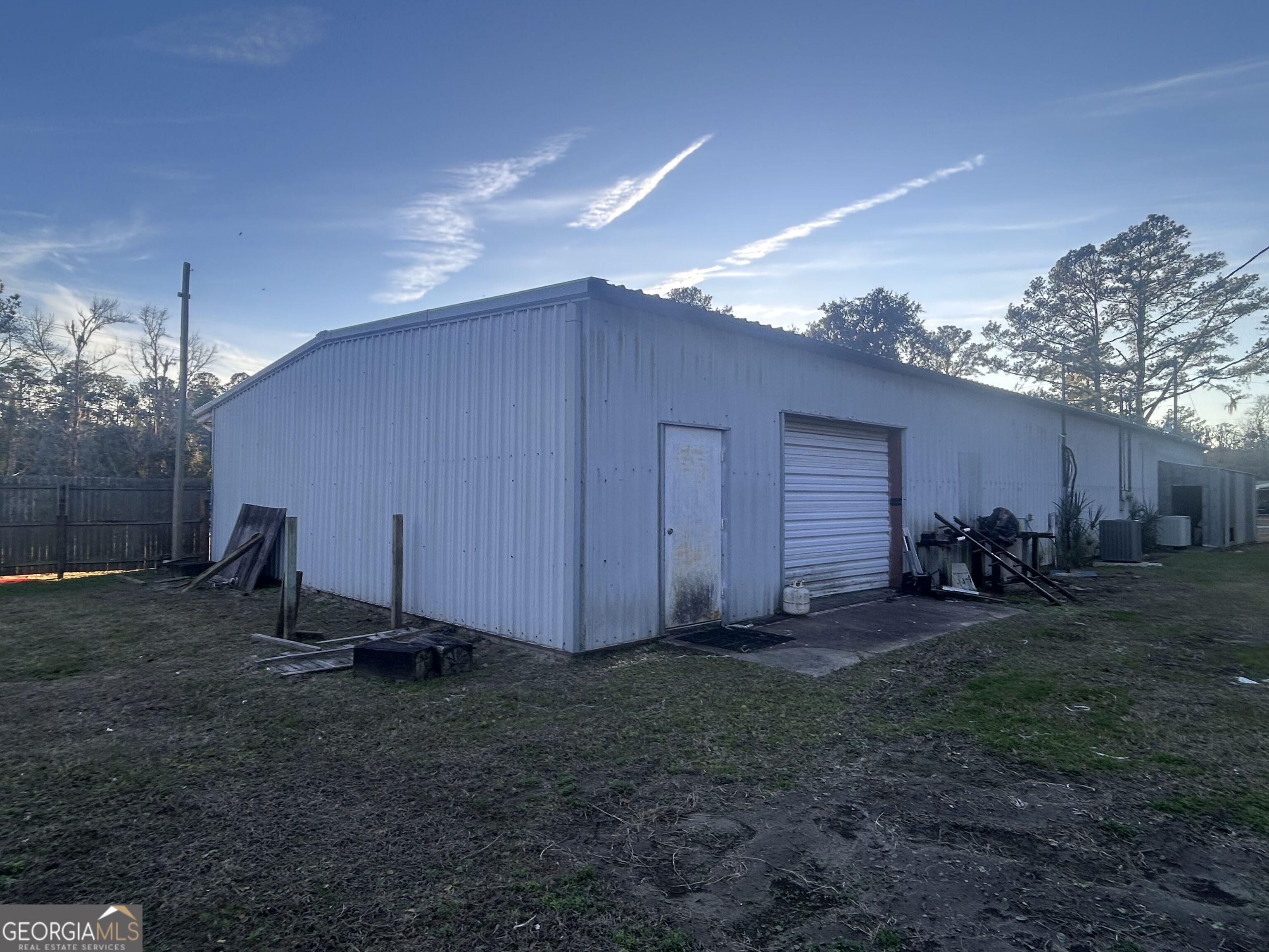 6523 Harrietts Bluff Road Property Photo 5