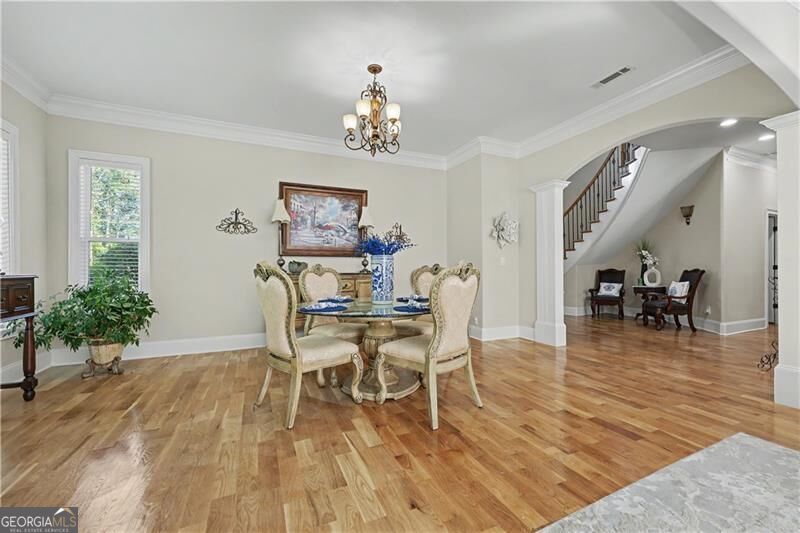 53 Saint Ives Circle Property Photo 8
