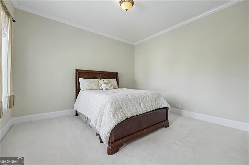 53 Saint Ives Circle Property Photo 16