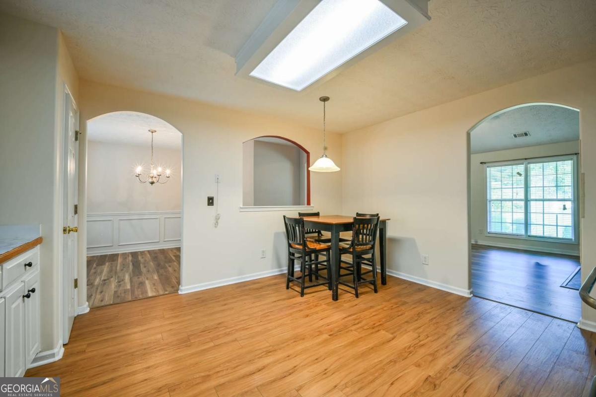 524 Greenfield Drive Property Photo 16