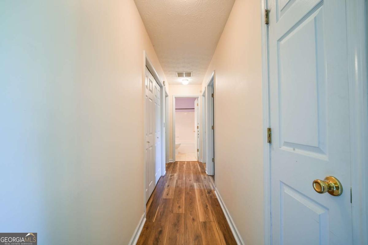 524 Greenfield Drive Property Photo 17