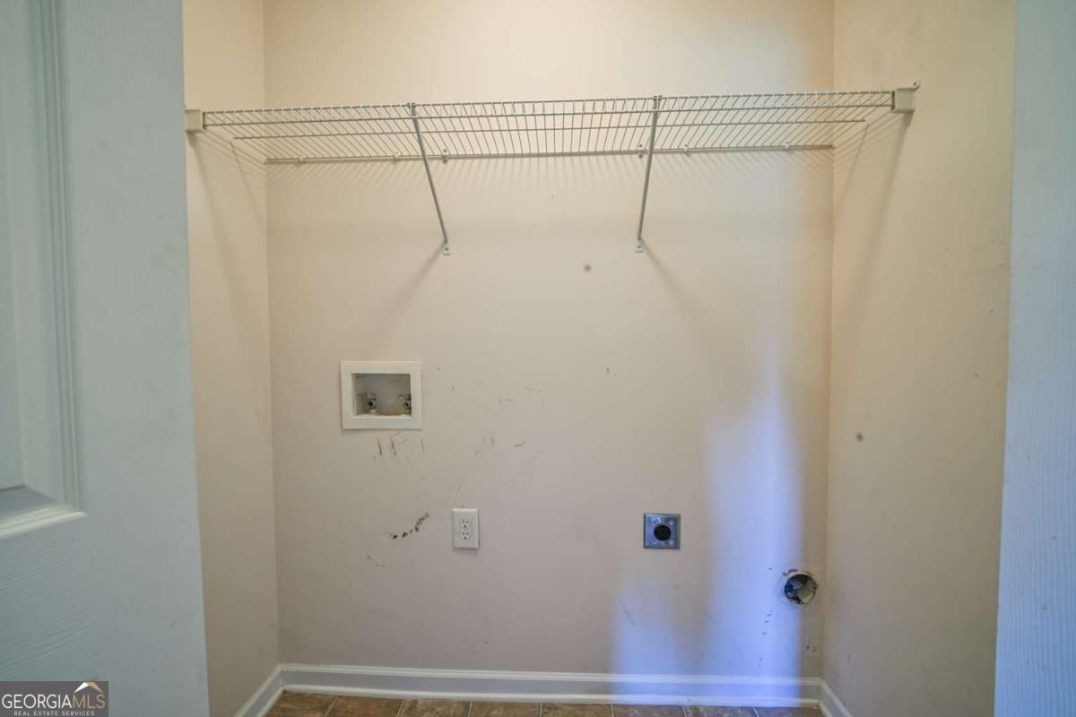 524 Greenfield Drive Property Photo 18