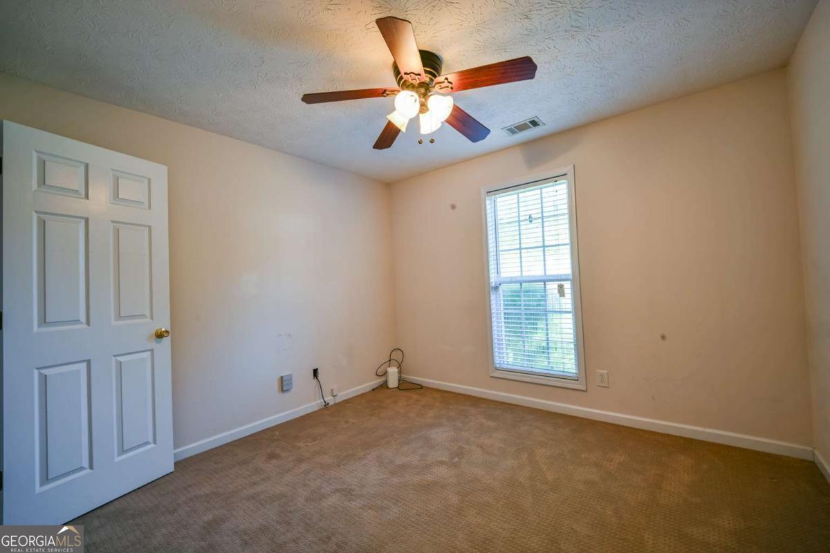 524 Greenfield Drive Property Photo 23