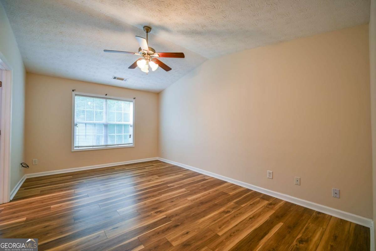 524 Greenfield Drive Property Photo 26