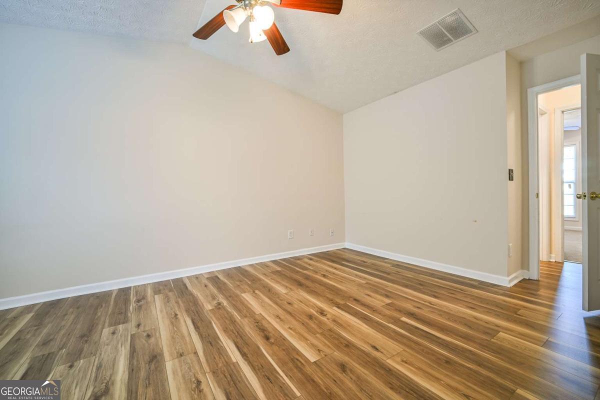 524 Greenfield Drive Property Photo 29