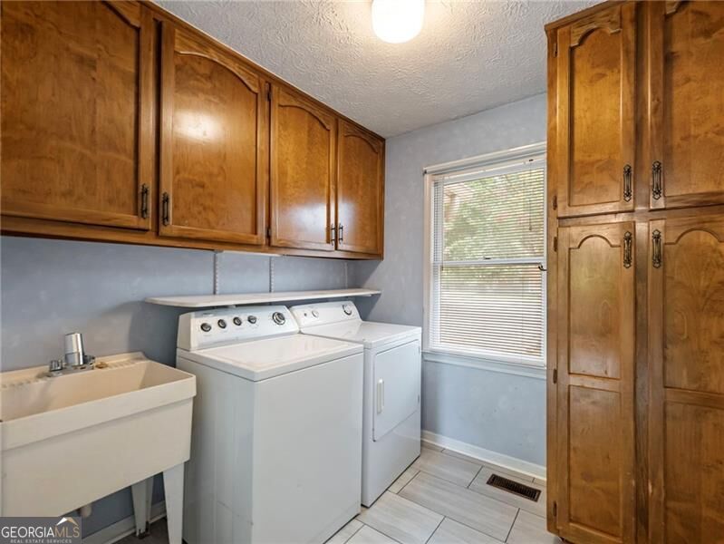 2647 Ashley Oaks Court Property Photo 26