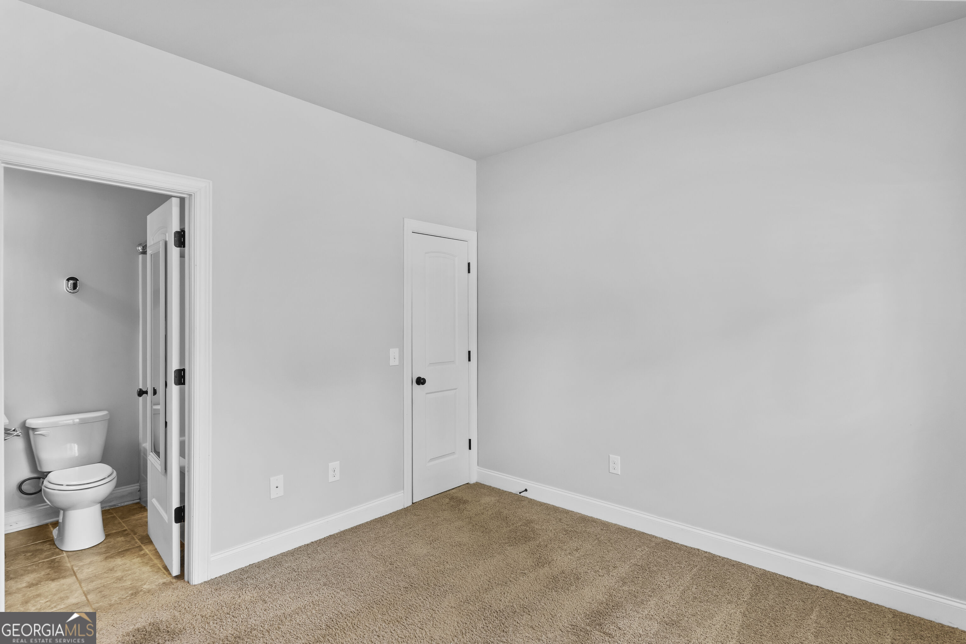 815 Ansbeth Way Property Photo 6