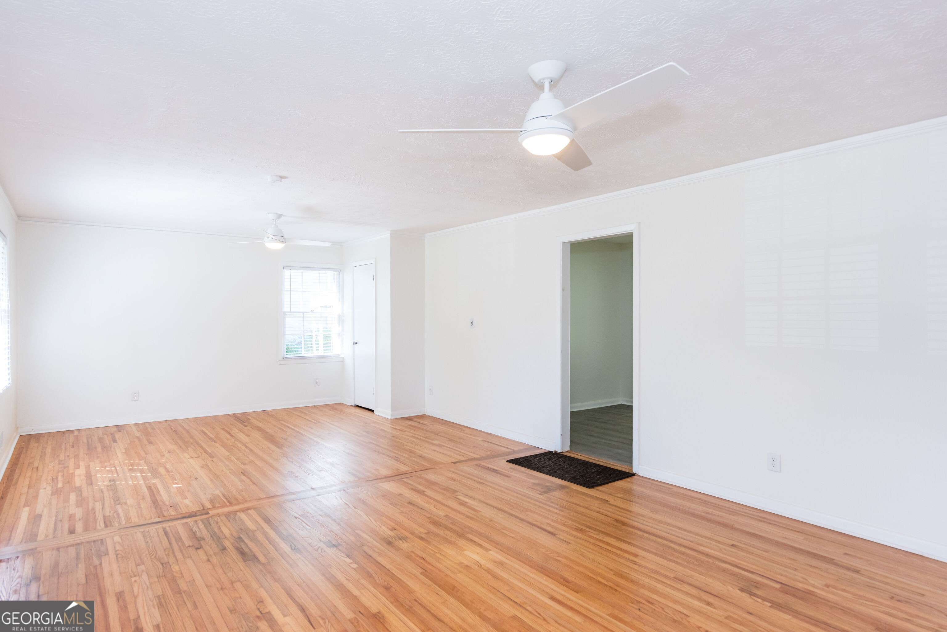 6551 Bussell Way Property Photo 6