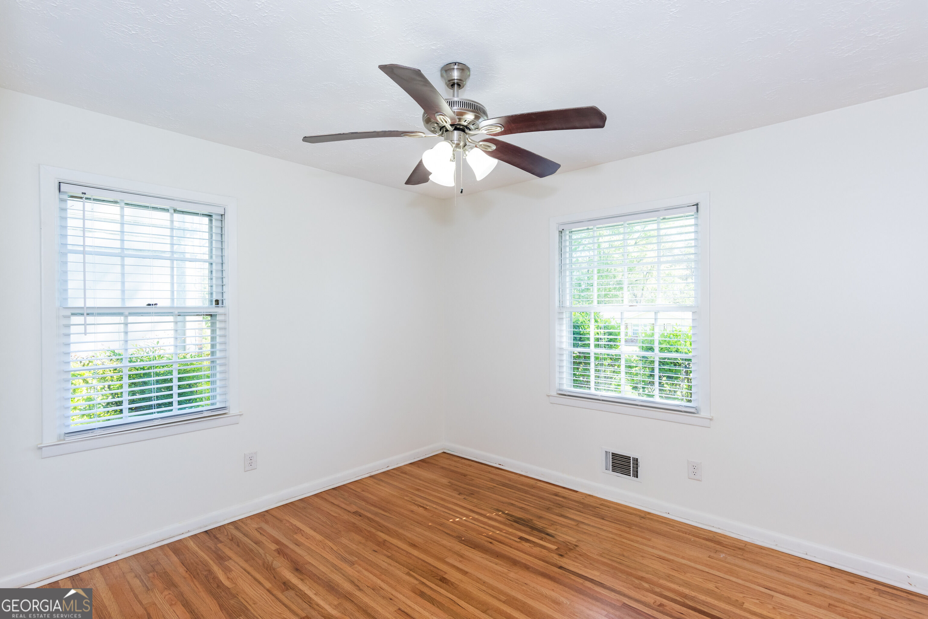 6551 Bussell Way Property Photo 19