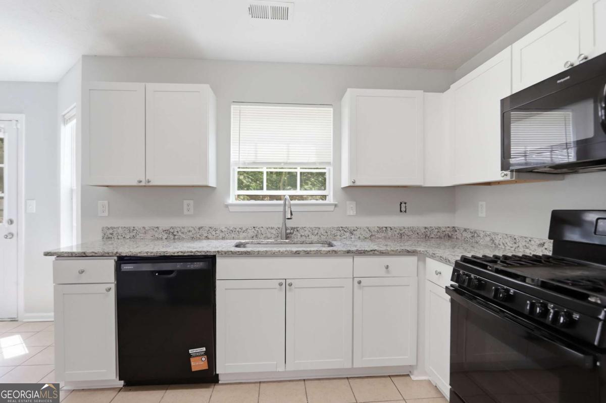 2545 Carolina Ridge Property Photo 8