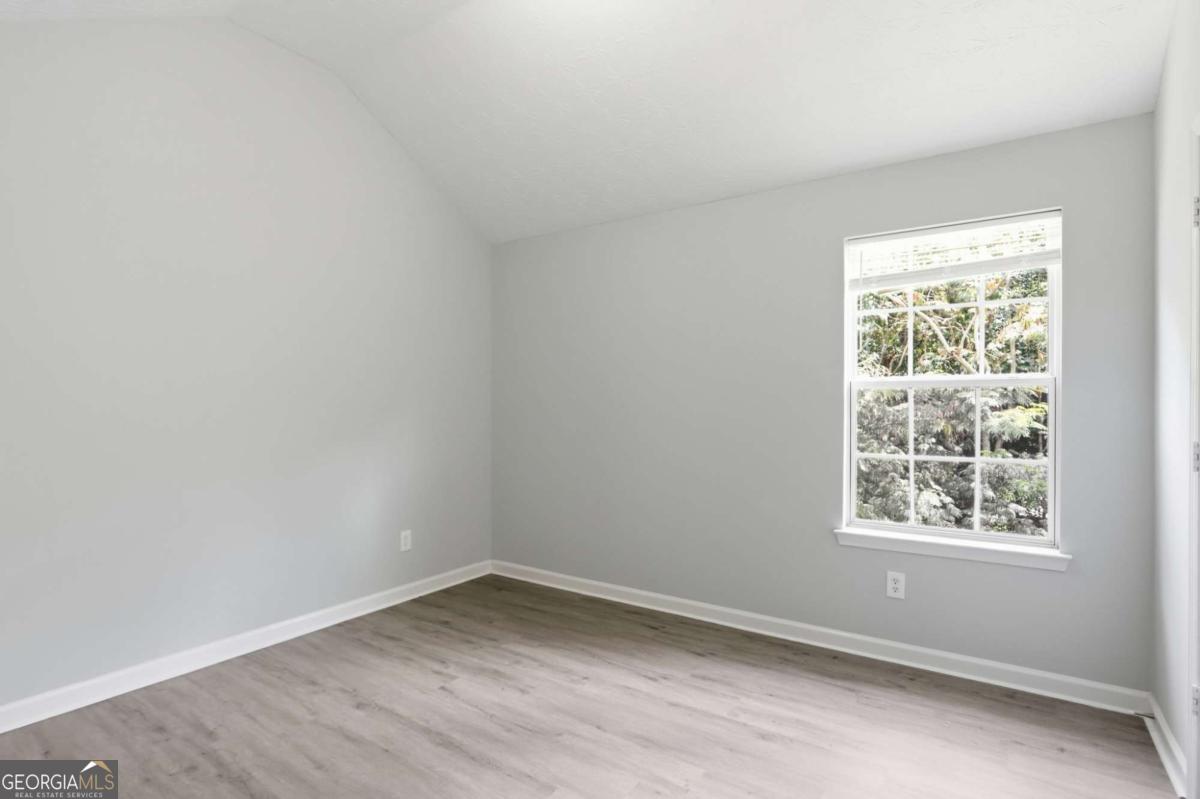 2545 Carolina Ridge Property Photo 18