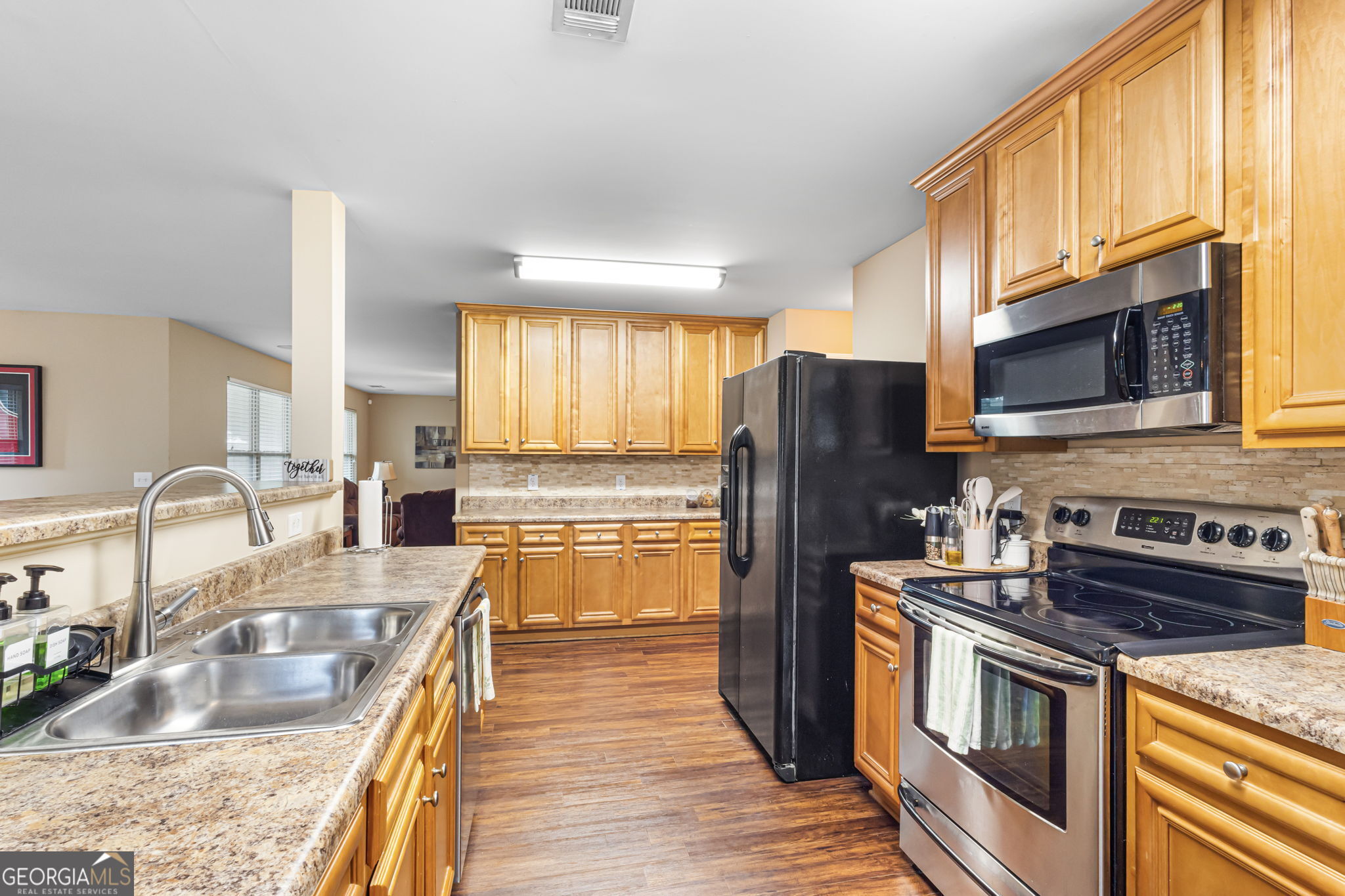 210 Haywood Drive Property Photo 18