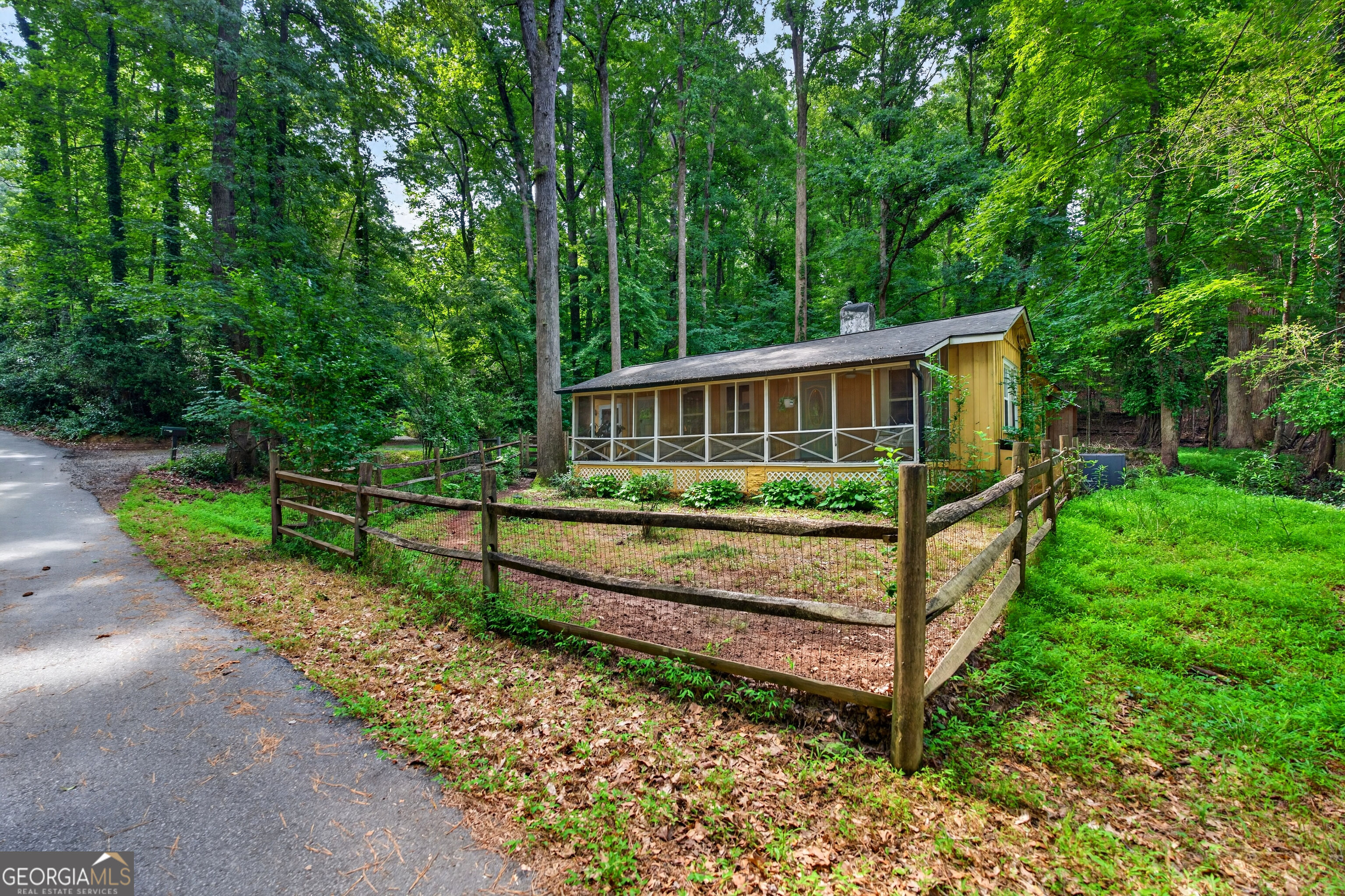 130 Chestnut Street Property Photo 1