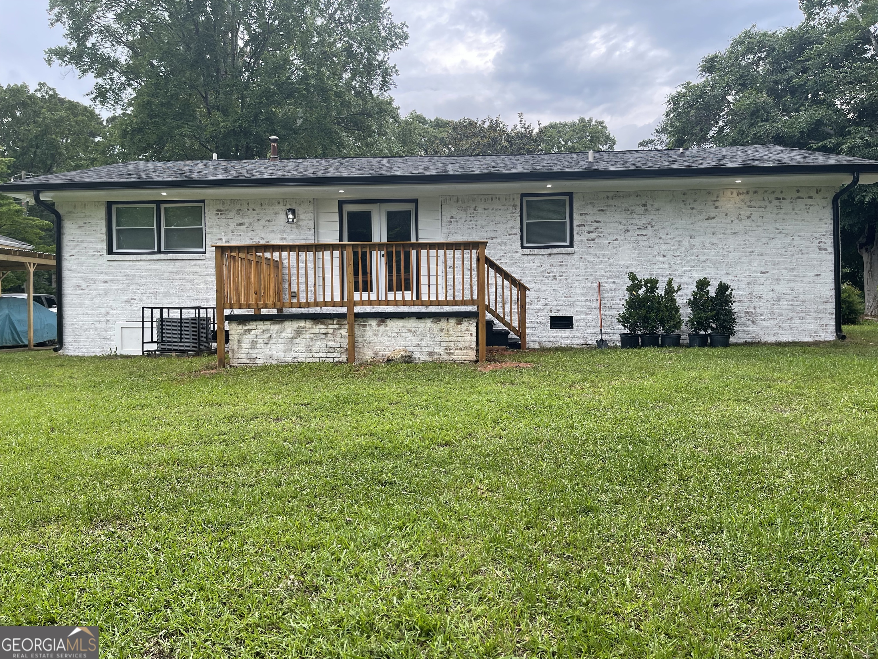 500 Hutchens Road Se Property Photo 2