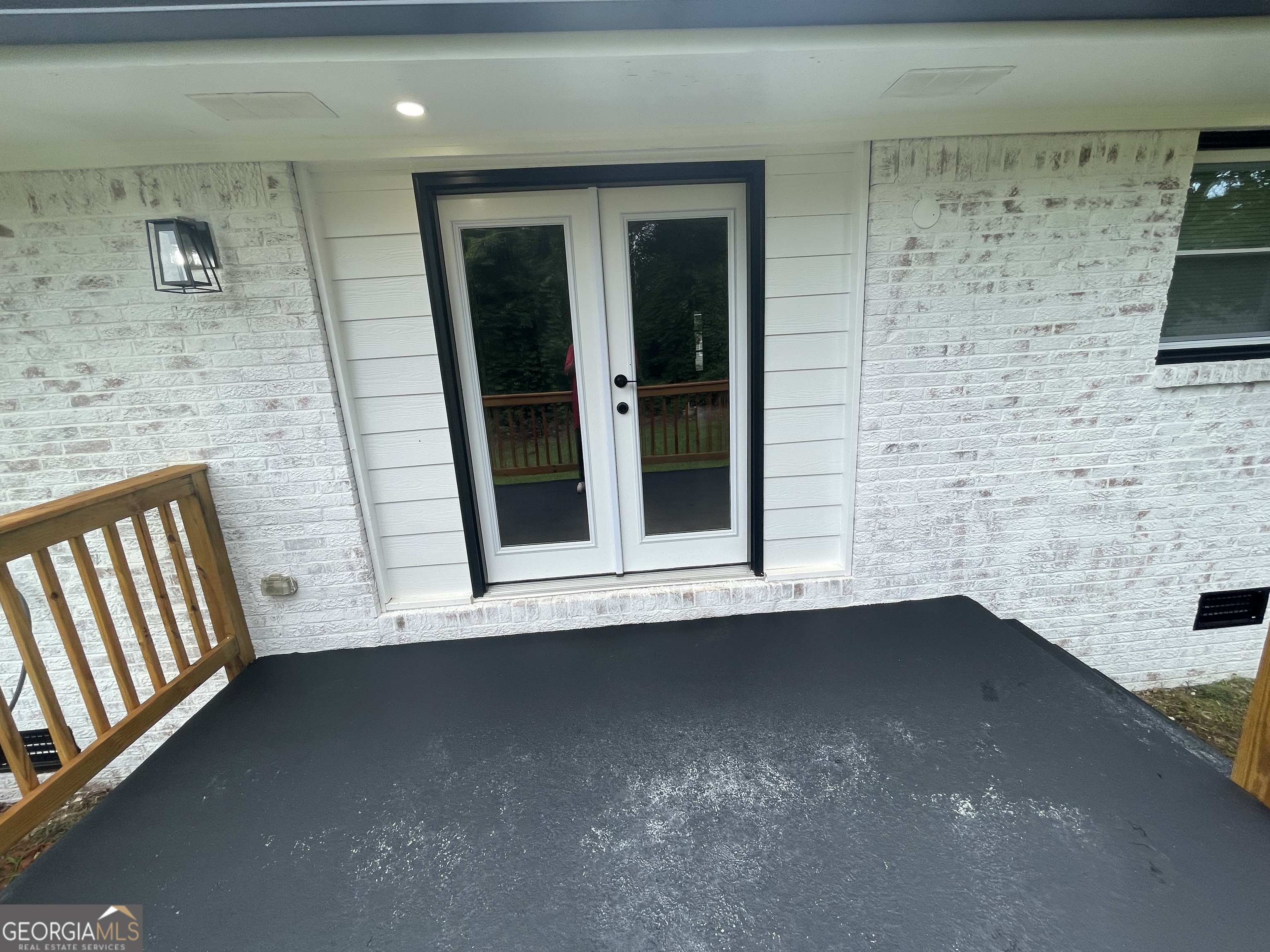 500 Hutchens Road Se Property Photo 6