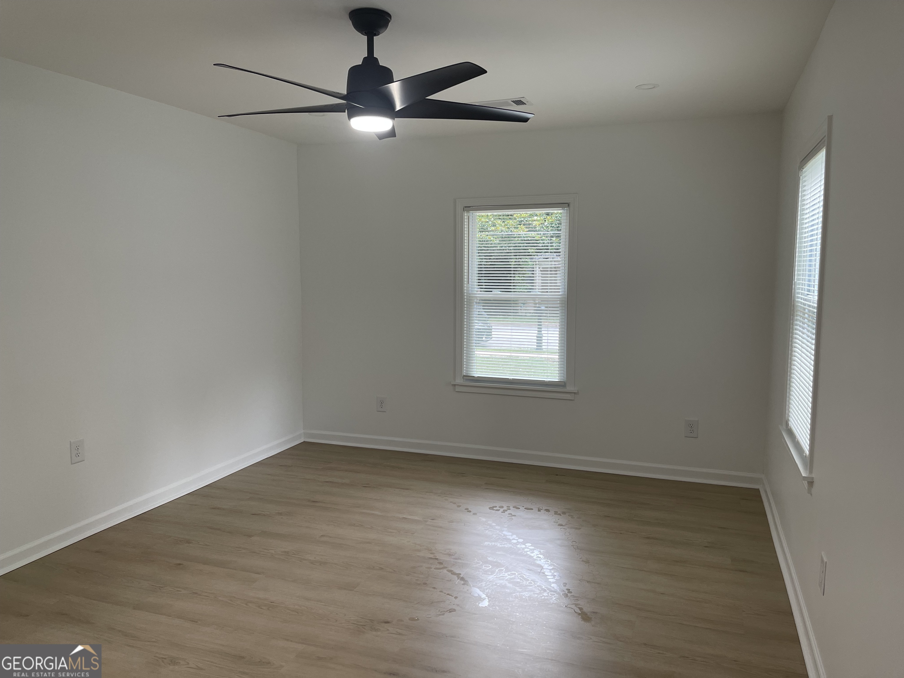 500 Hutchens Road Se Property Photo 19