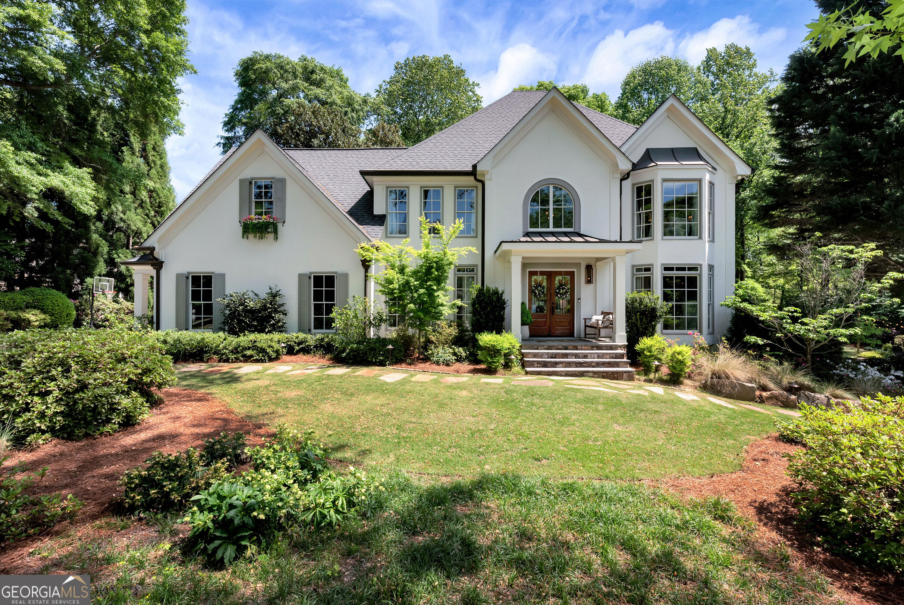 300 Chesterton Circle Property Photo 1