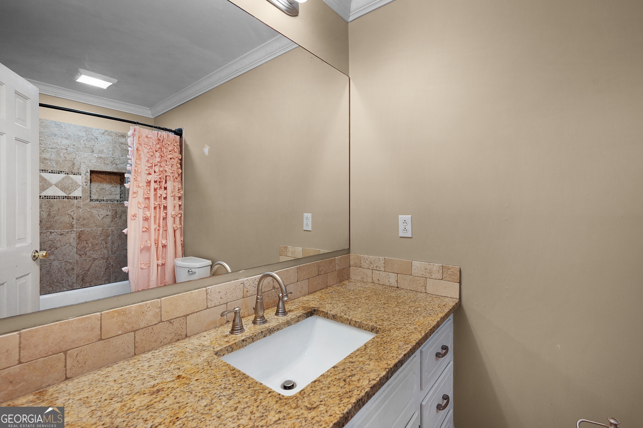206 Cherry Hill Drive Property Photo 10