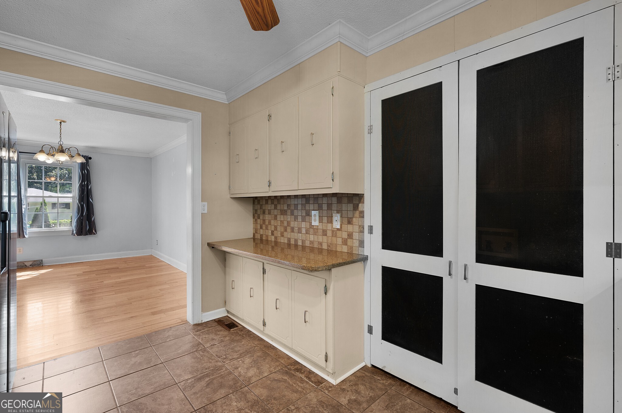 206 Cherry Hill Drive Property Photo 16