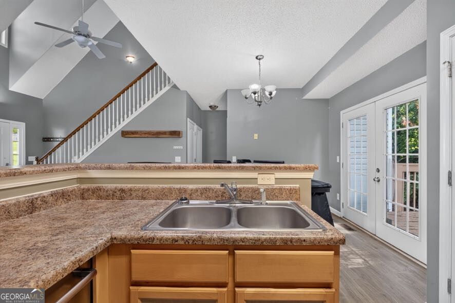 132 Sunrise Strip Property Photo 15