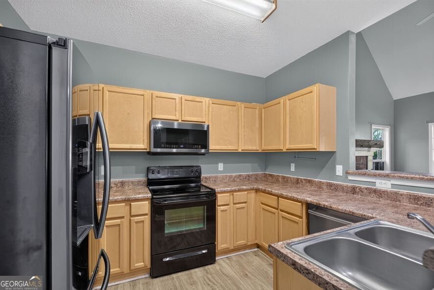 132 Sunrise Strip Property Photo 16