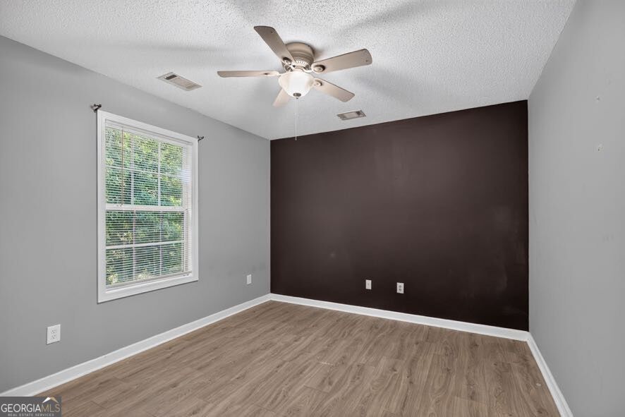 132 Sunrise Strip Property Photo 23