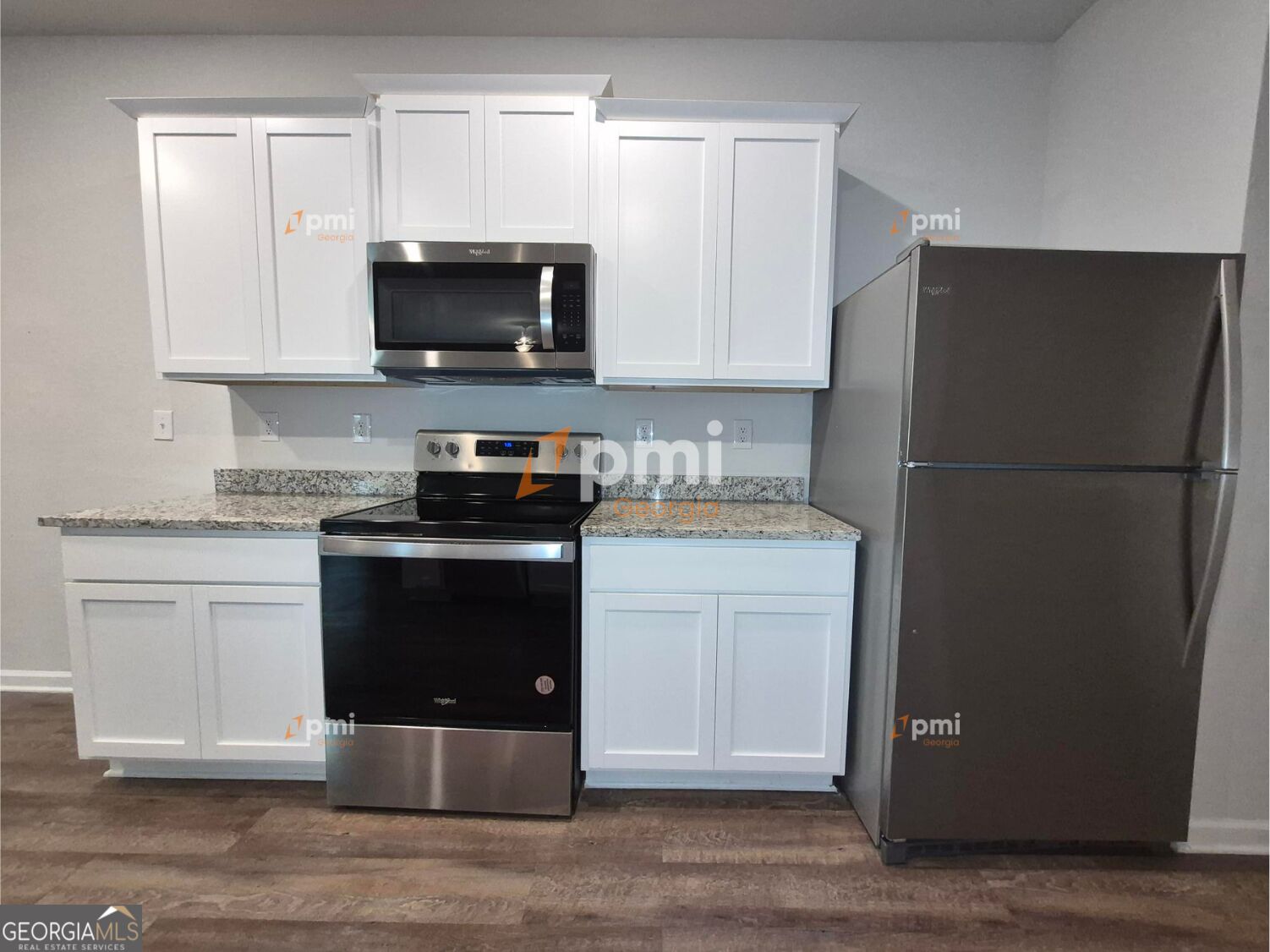 3338 Bridgewood Drive Property Photo 4