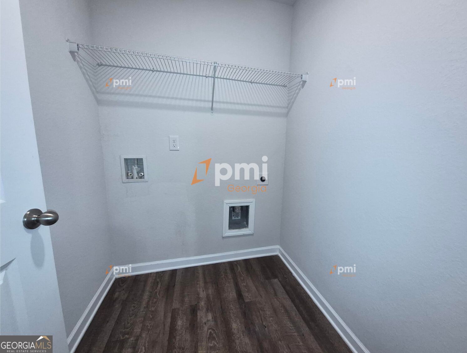 3338 Bridgewood Drive Property Photo 8