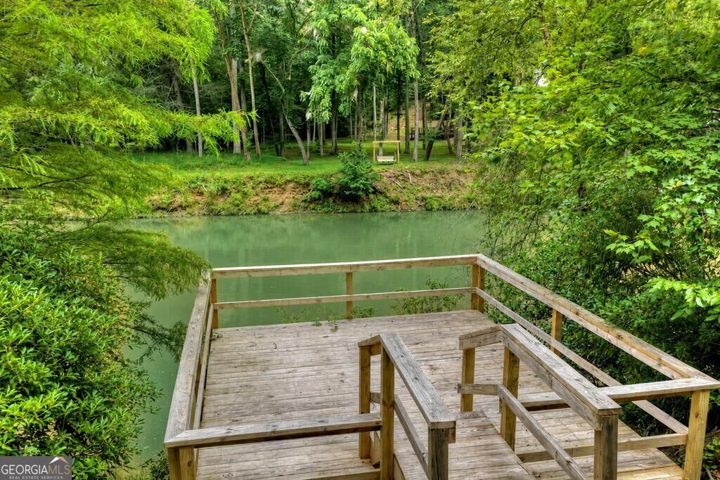 400 Matrix Circle Property Photo 4