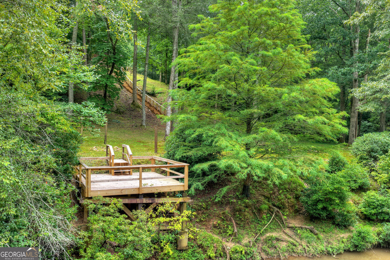 400 Matrix Circle Property Photo 5