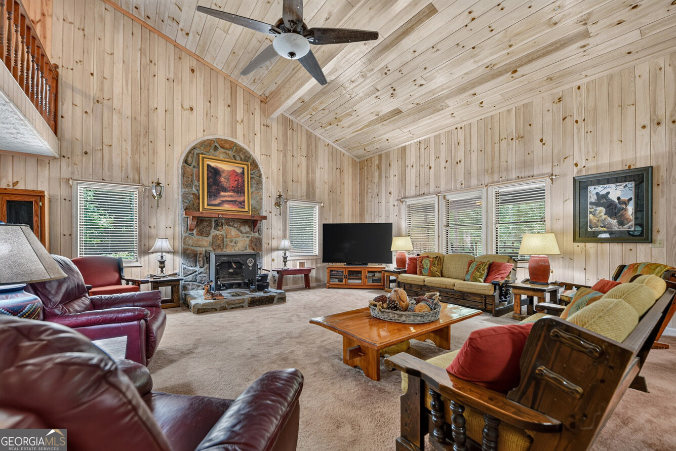 400 Matrix Circle Property Photo 7