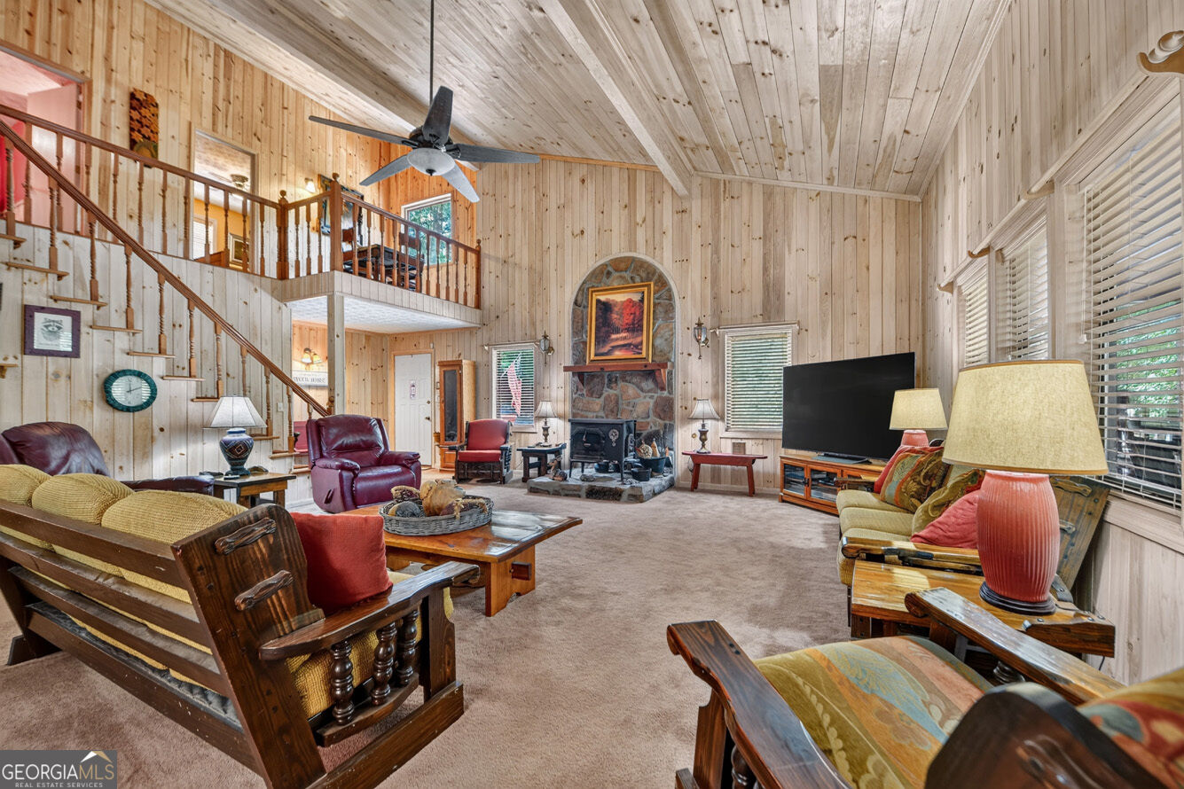 400 Matrix Circle Property Photo 9