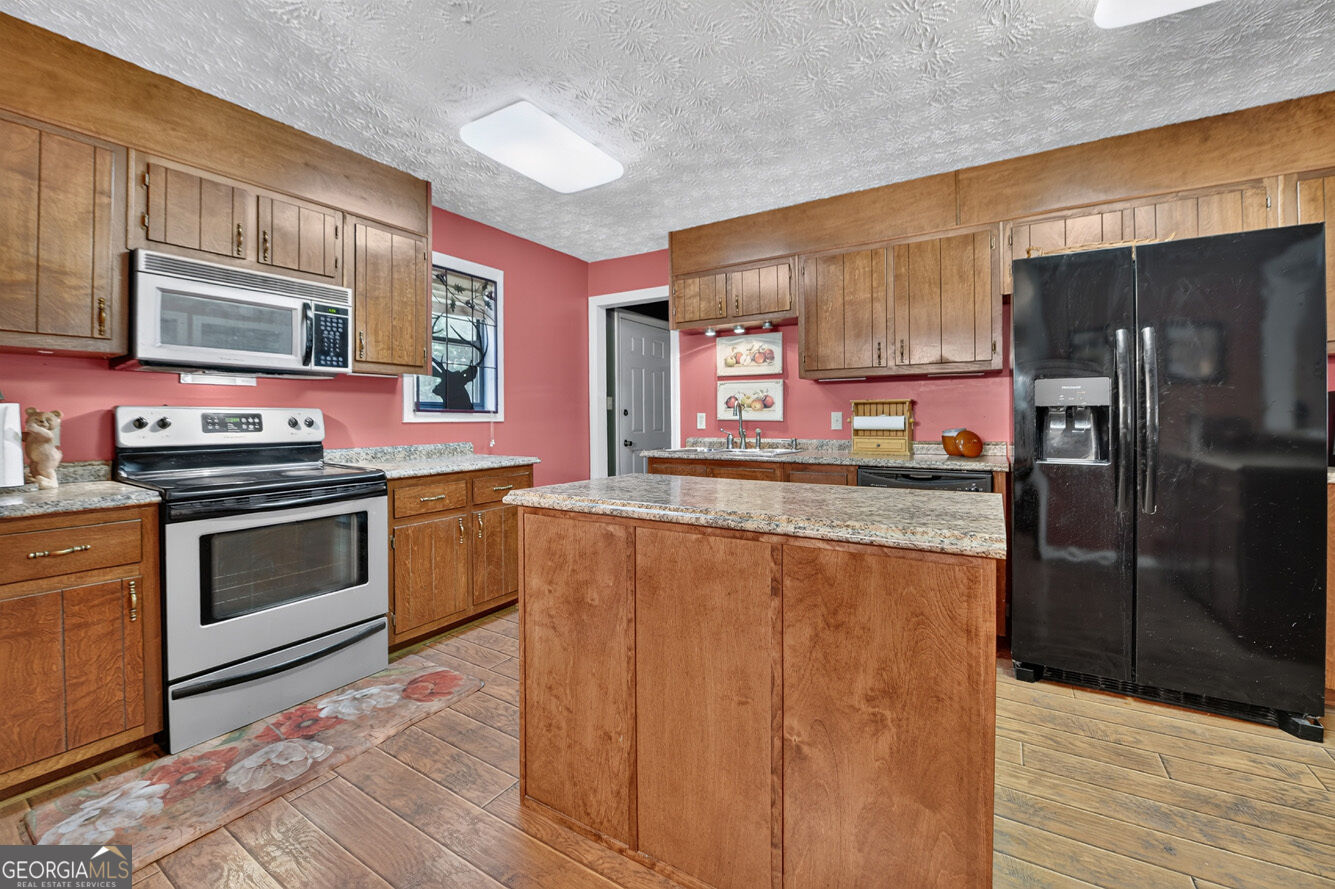 400 Matrix Circle Property Photo 11