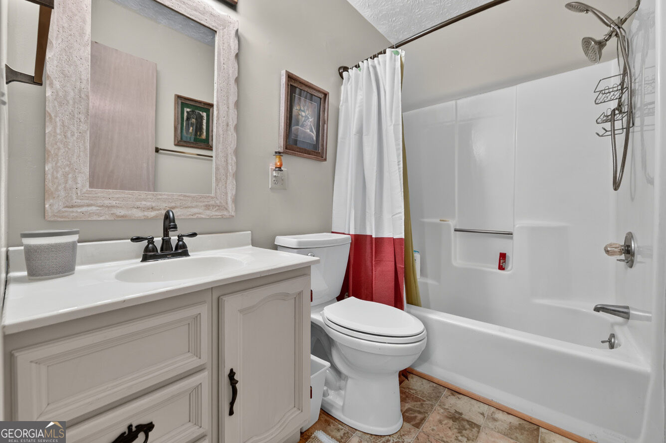 400 Matrix Circle Property Photo 28